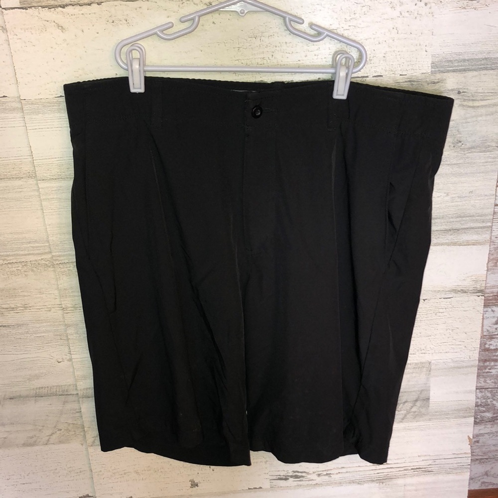 Men’s performance shorts black golf shorts stretchy material size 36​​​